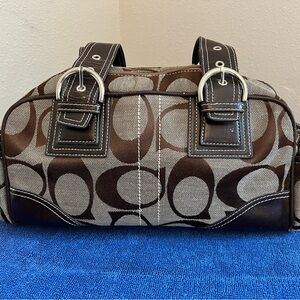 Purse: GG…ing. Brown